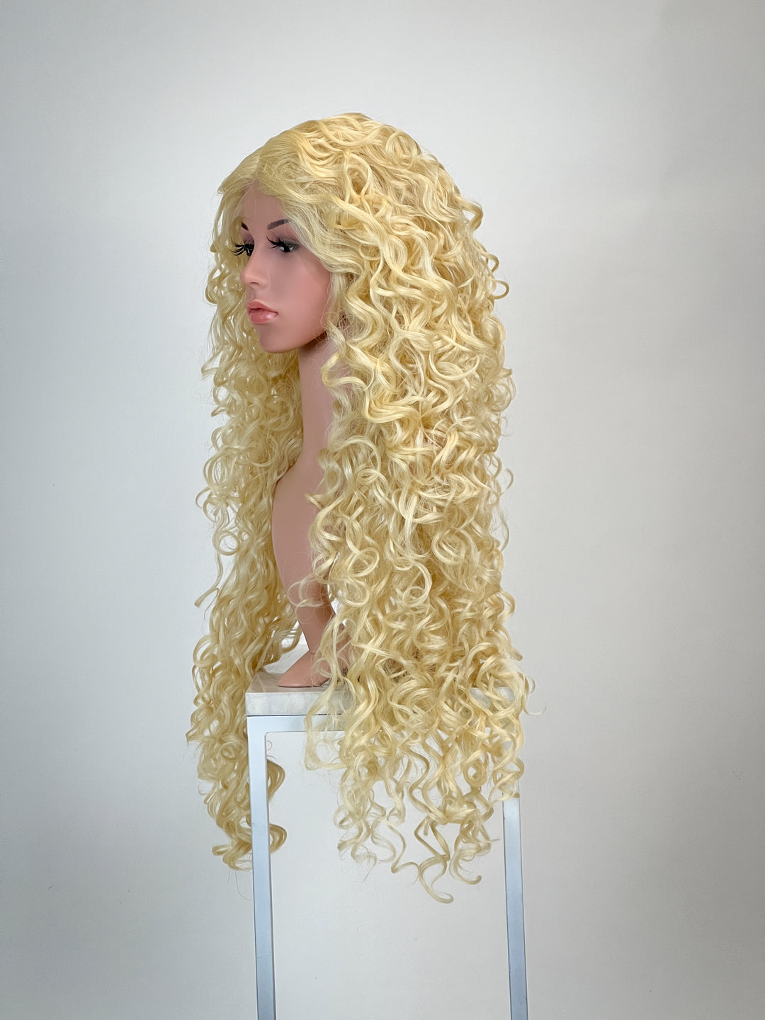 Delilah Bleach Blonde - Natural Series