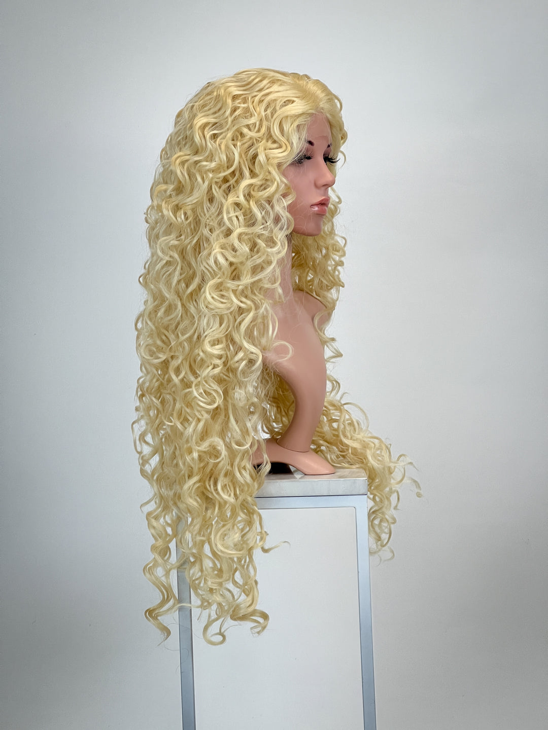 Delilah Bleach Blonde - Natural Series