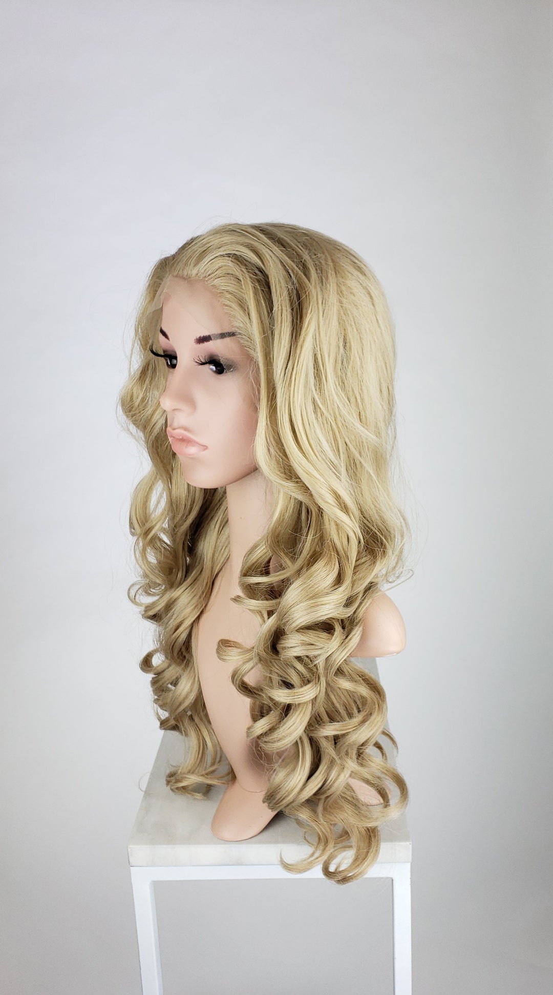 Kat Natural Blonde - Natural Plus Series