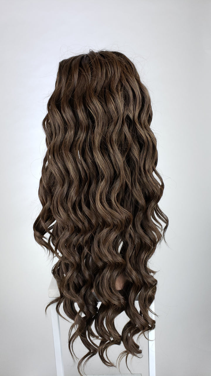 Mia Sweet Brunette - Luxe Series