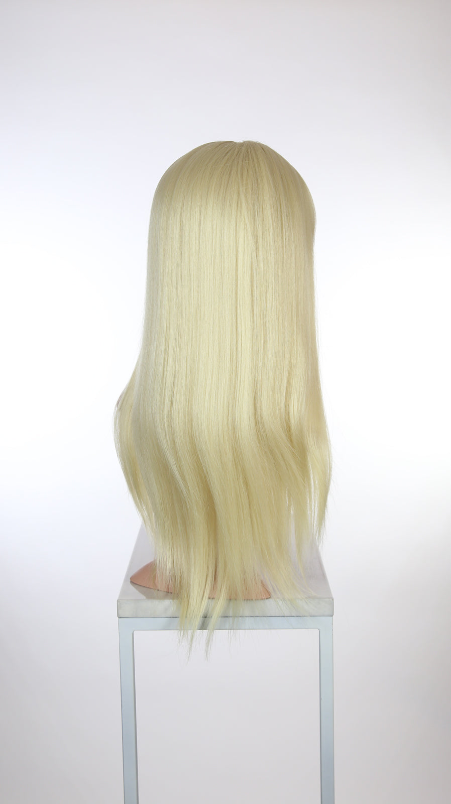 Oasis Bleach Blonde - Hard Front Wig