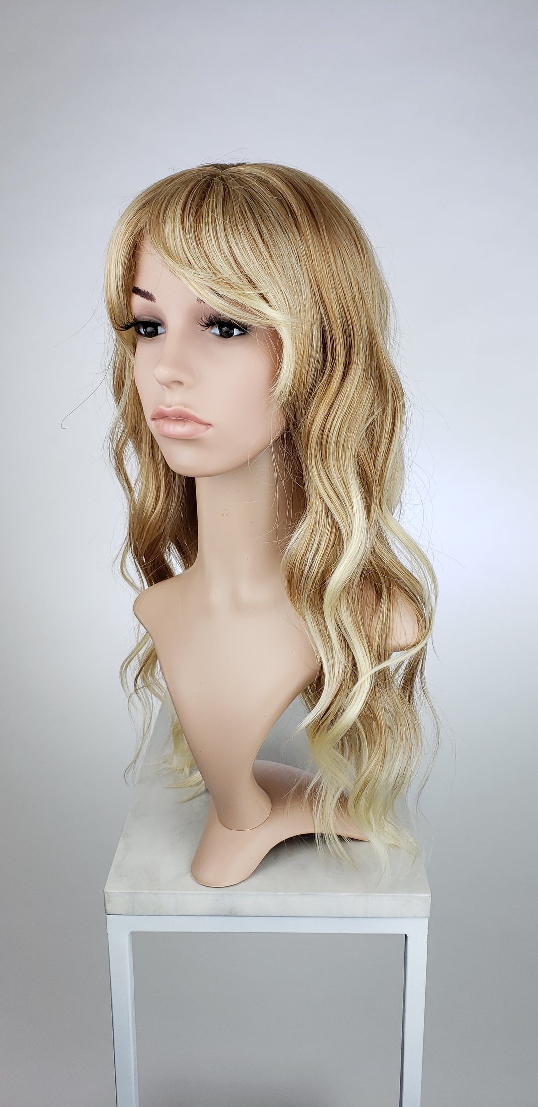 Fantasia Strawberry Blonde - Hard Front Wig