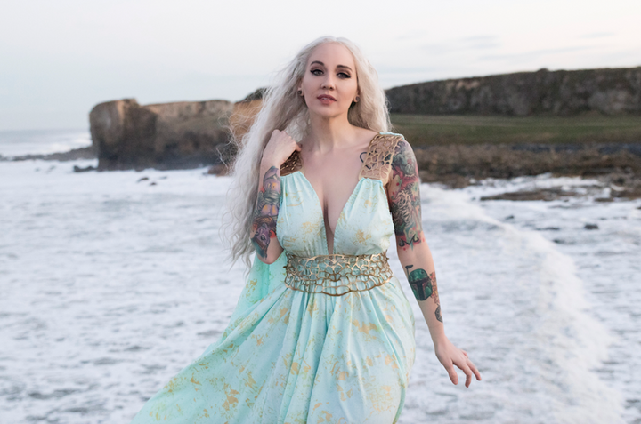 Rue White Blonde - Luxe Series