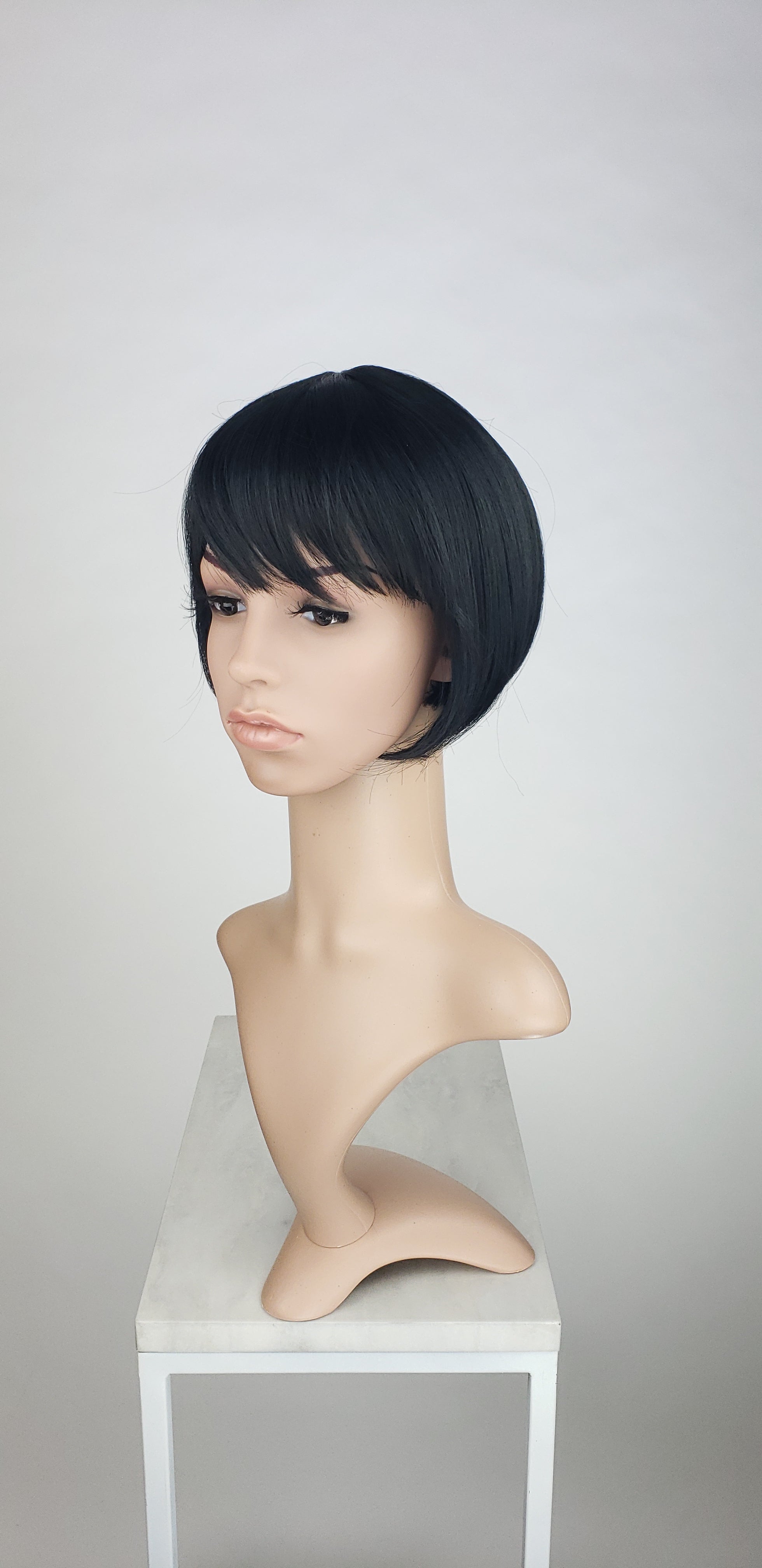 Petite cosplay outlet wigs