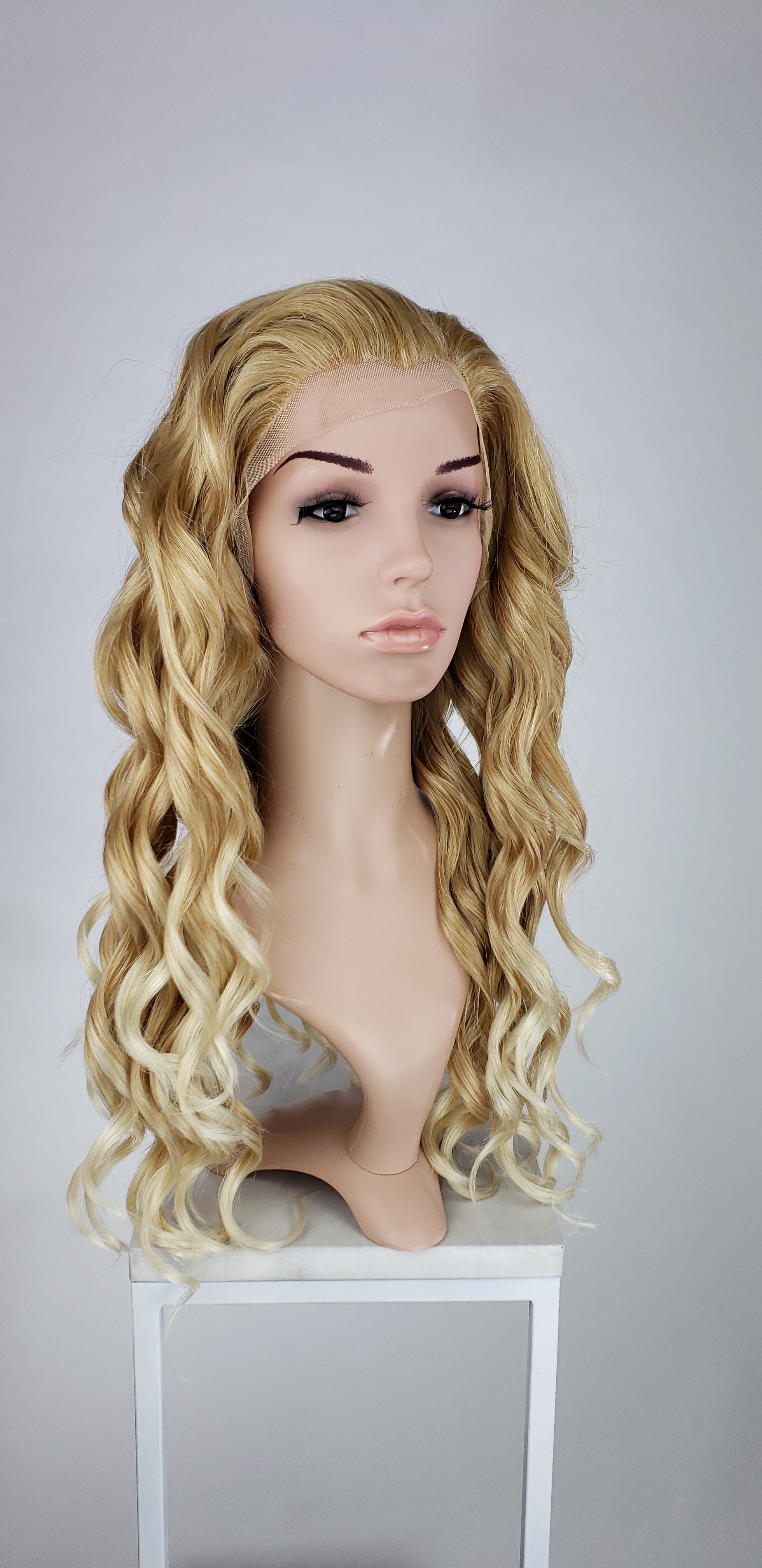 Wynter Strawberry Blonde Lace Front Wig Pose Wigs