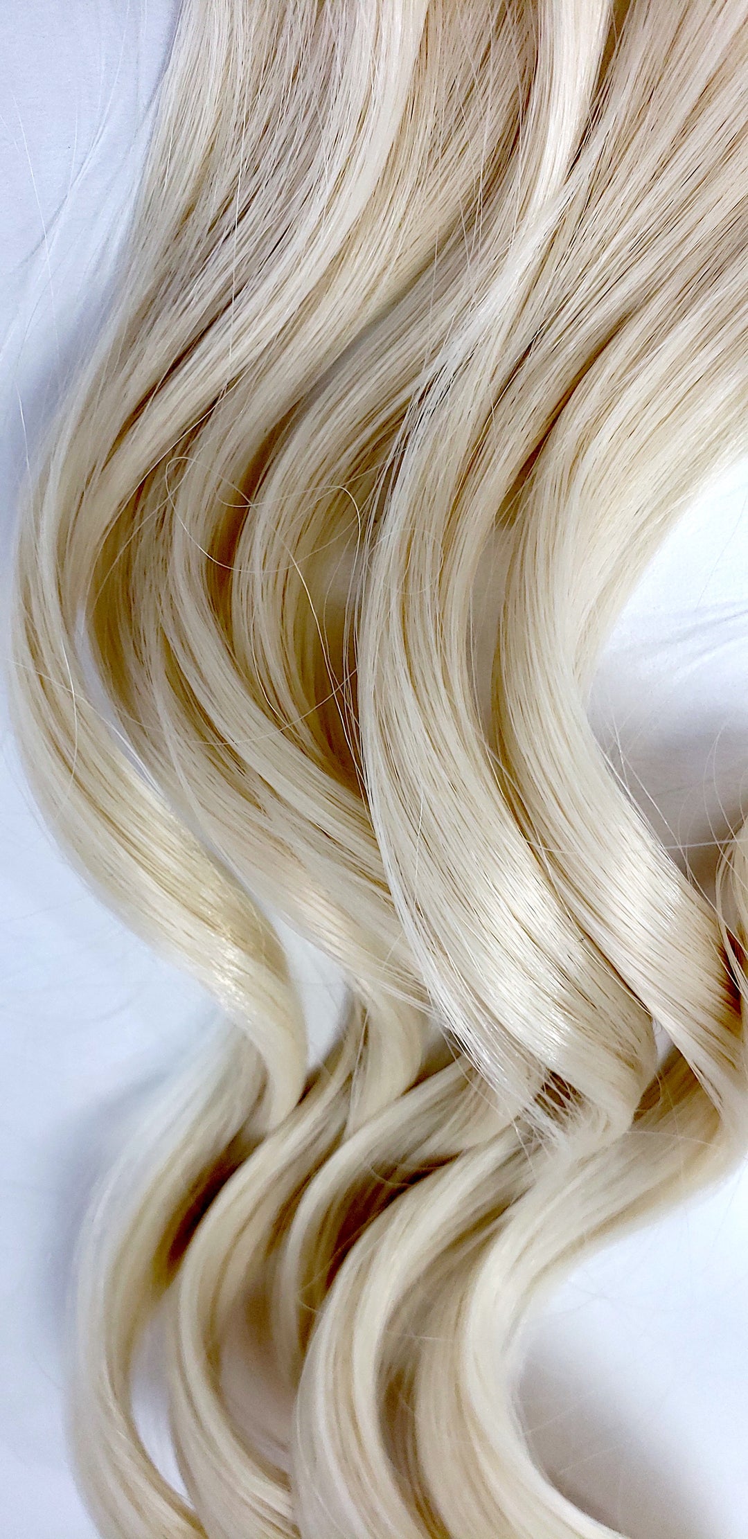 White Blonde Weft - Sew-in Loose