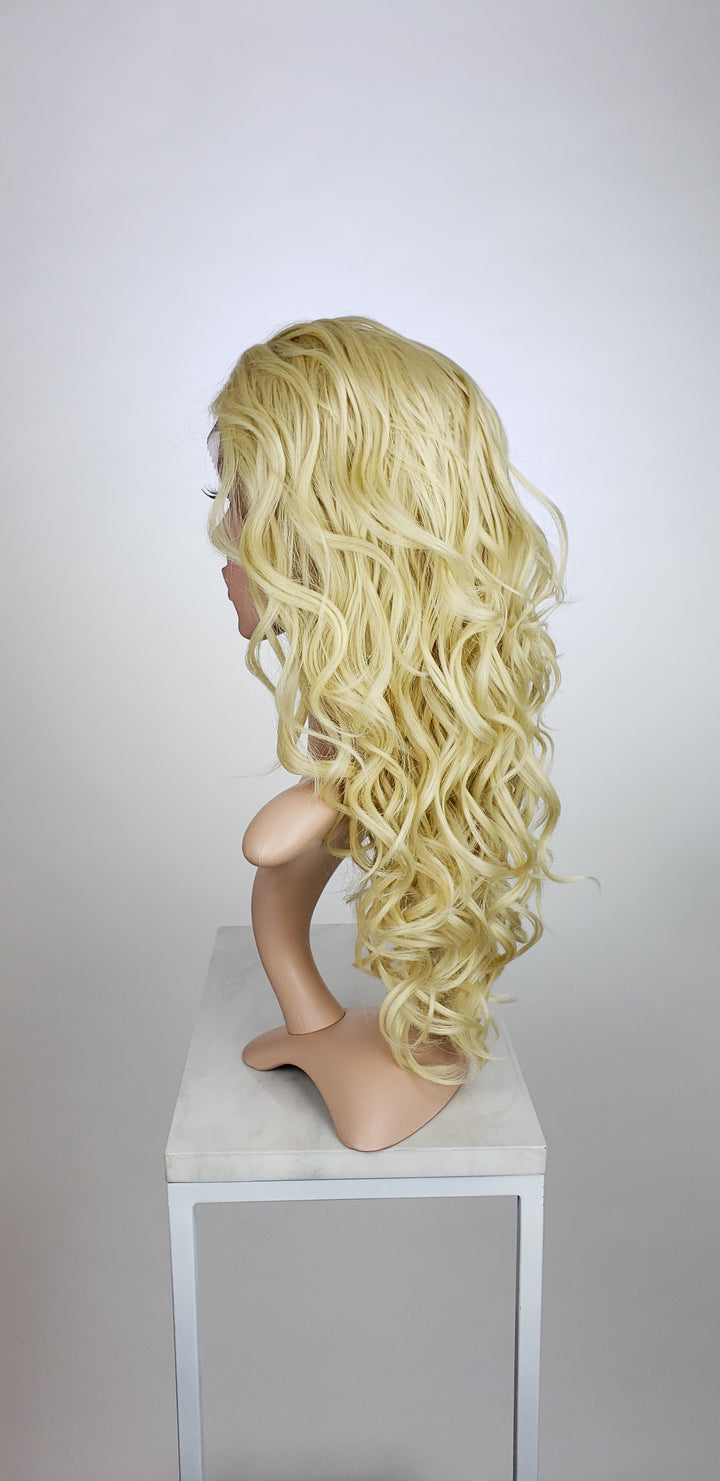 Vogue Bleach Blonde - Natural